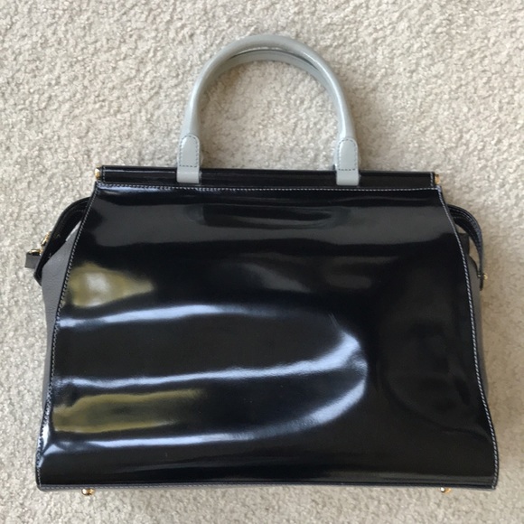 Gorgeous IACUCCI Italian Patent Leather Satchel - Picture 4 of 14